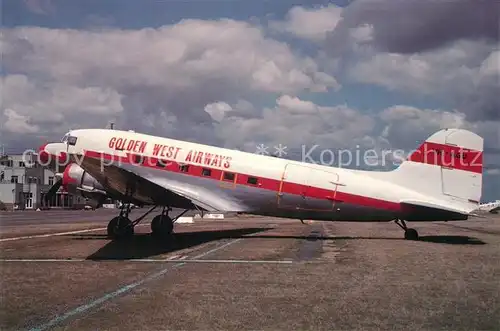AK / Ansichtskarte Flugzeuge_Zivil Golden West Airways DC 3 C VH AGU  Flugzeuge Zivil