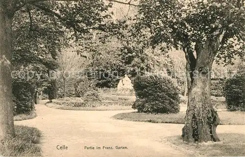 AK / Ansichtskarte Celle_Niedersachsen Partie im Franzoesischen Garten Celle_Niedersachsen