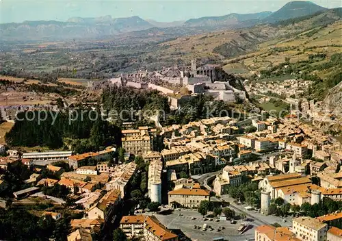 AK / Ansichtskarte Sisteron Fliegeraufnahme Citadelle Sisteron