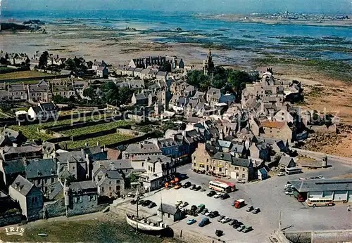 AK / Ansichtskarte Roscoff Fliegeraufnahme avec Ille de Batz Roscoff