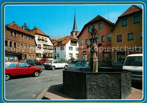 AK / Ansichtskarte Bischofsheim_Rhoen Marktplatz mit Brunnen Bischofsheim Rhoen