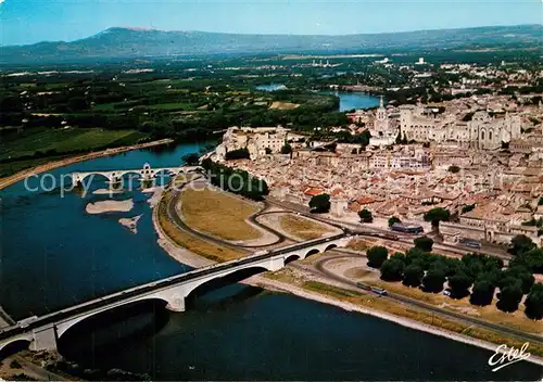 AK / Ansichtskarte Avignon_Vaucluse Le Rhone et la ville Ruines du Pont Saint Benezet Palais des Papes vue aerienne Avignon Vaucluse