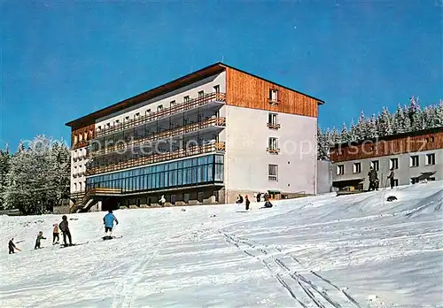 AK / Ansichtskarte Spicak Zotavovna ROH Solidarita Erholungsheim der Revolutionaeren Gewerkschaftsbewegung Solidarita Wintersport Spicak