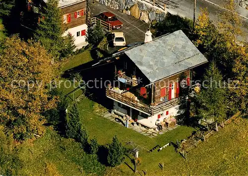 AK / Ansichtskarte Leukerbad Chalet Briand und Mazot Fliegeraufnahme Leukerbad