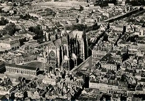 AK / Ansichtskarte Metz_Moselle Fliegeraufnahme Cathedrale Place d Armes Place Saint Etienne Metz_Moselle