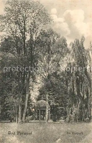 AK / Ansichtskarte Bad_Pyrmont Im Kurpark Bad_Pyrmont