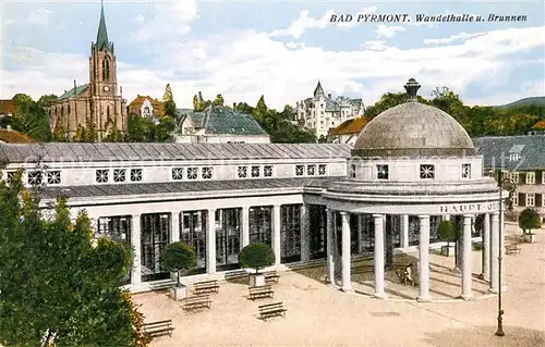 AK / Ansichtskarte Bad_Pyrmont Wandelhalle und Brunnen Bad_Pyrmont