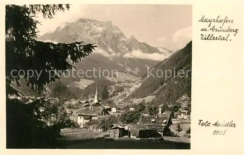 AK / Ansichtskarte Mayrhofen_Zillertal Gesamtansicht mit Gruenberg Zillertaler Alpen Mayrhofen_Zillertal
