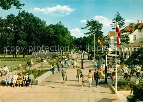 AK / Ansichtskarte Timmendorfer_Strand Kurpromenade Ostseeheilbad Timmendorfer_Strand