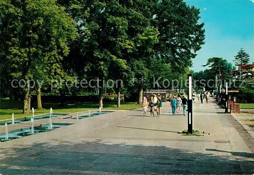 AK / Ansichtskarte Timmendorfer_Strand Kurpromenade Ostseeheilbad Timmendorfer_Strand