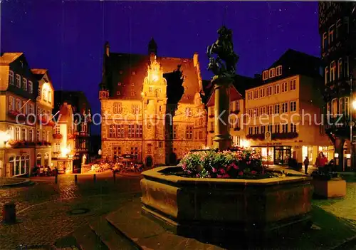 AK / Ansichtskarte Marburg_Lahn Marktplatz am Abend Marburg_Lahn