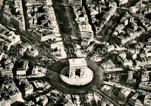 AK / Ansichtskarte Paris Place et Arc de Triomphe Etoile Fliegeraufnahme Paris