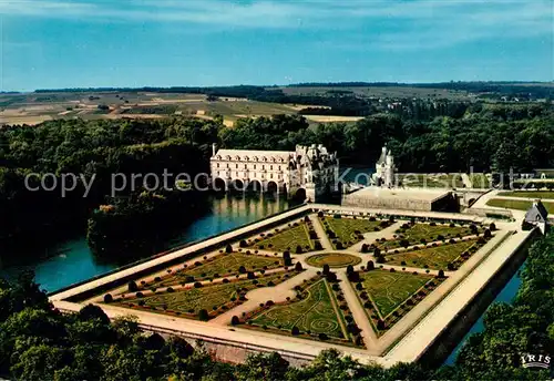 AK / Ansichtskarte Chenonceaux_Indre_et_Loire Fliegeraufnahme Chateau Jardins Chenonceaux_Indre