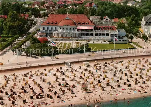 AK / Ansichtskarte Travemuende_Ostseebad Strand Sanatorium Travemuende_Ostseebad