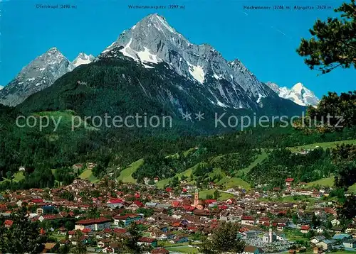 AK / Ansichtskarte Mittenwald_Bayern Panorama Hoehenluftkurort gegen Wettersteingebirge Mittenwald Bayern