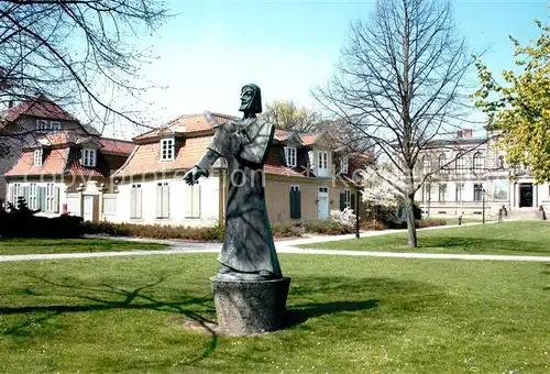 AK / Ansichtskarte Wolfenbuettel Skulptur Nathan der Weise Lessinghaus und Herzog August Bibliothek Wolfenbuettel