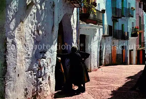 AK / Ansichtskarte Peniscola Calleja a contraluz Gasse Peniscola
