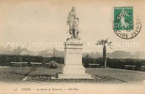 AK / Ansichtskarte Tours_Indre et Loire La Statue de Descartes Tours Indre et Loire
