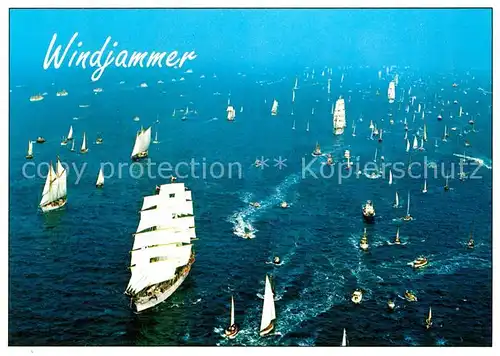 AK / Ansichtskarte Segelschiffe Windjammerparade Fliegeraufnahme Segelschiffe