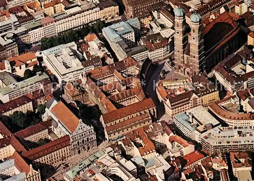 AK / Ansichtskarte Muenchen Innenstadt Frauenkirche und Michaeliskirche Fliegeraufnahme Muenchen