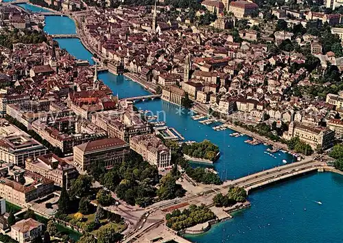 AK / Ansichtskarte Zuerich_ZH See Quaibruecke Limmat und Altstadt Fliegeraufnahme Zuerich_ZH
