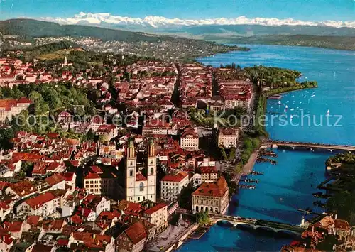 AK / Ansichtskarte Zuerich_ZH Altstadt Limmat Zuerichsee Alpenkette Fliegeraufnahme Zuerich_ZH