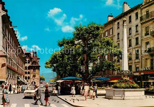 AK / Ansichtskarte Geneve_GE Place du Molard Monument Geneve_GE