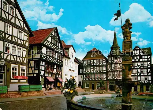 AK / Ansichtskarte Fritzlar Rolandsbrunnen Marktplatz Fritzlar