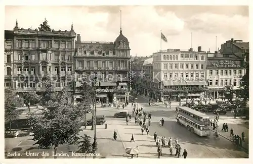 AK / Ansichtskarte Berlin Unter den Linden Kranzlerecke Berlin