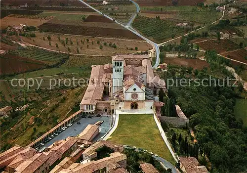 AK / Ansichtskarte Assisi_Umbria Fliegeraufnahme Basilica di S. Francesco Assisi Umbria