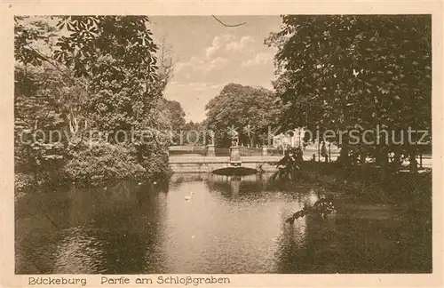 AK / Ansichtskarte Bueckeburg Partie am Schlossgraben Bueckeburg