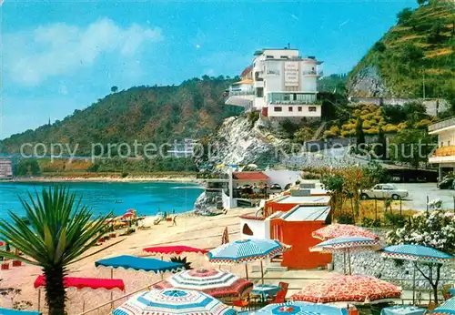 AK / Ansichtskarte Taormina_Sizilien Spiaggia di Spisone con Hotel Stockholm Taormina Sizilien