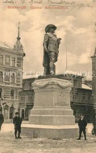 AK / Ansichtskarte Sundsvall Gustaf Aolfsstatyn Sundsvall