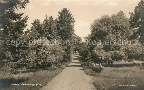 AK / Ansichtskarte Hedensberg Hegensberg gard Parken 