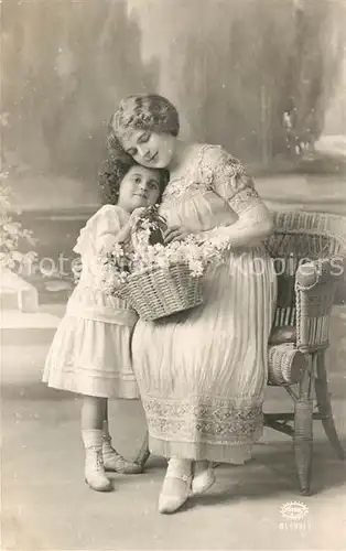 AK / Ansichtskarte Foto_Amag_Nr. 61483 1 Mutter mit Kind  Foto_Amag_Nr.