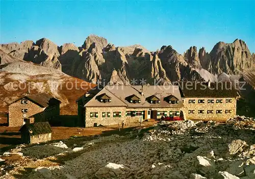 AK / Ansichtskarte Voels_Schlern_Suedtirol Schlernhaeuser gegen den Rosengarten Dolomiten Voels_Schlern_Suedtirol