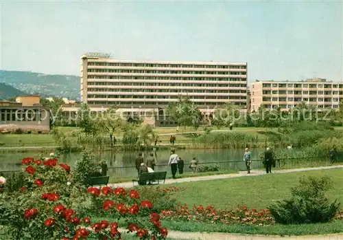 AK / Ansichtskarte Budapest Sport Szallo Sporthotel Parkanlagen Promenade Schwanenteich Budapest