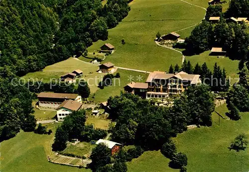 AK / Ansichtskarte Reuti_Hasliberg Christliches Hospiz und Haushaltungsschule Viktoria Fliegeraufnahme Reuti Hasliberg