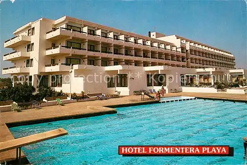 AK / Ansichtskarte Formentera Hotel Formentera Playa Swimming Pool Formentera