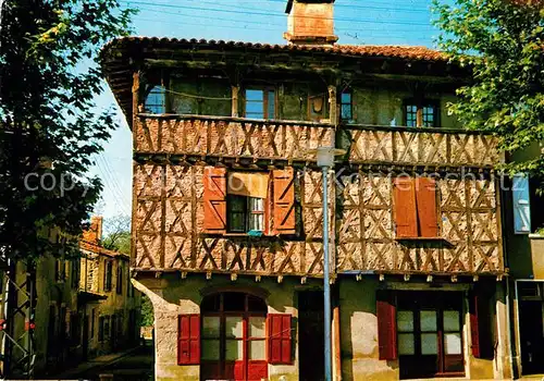 AK / Ansichtskarte Muret_Haute Garonne Patrie du Marechal Niel et de Clement Ader Vieille maison du XIII siecle Muret Haute Garonne