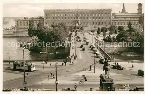 AK / Ansichtskarte Strassenbahn Stockholm Slottet och Norrbro Strassenbahn