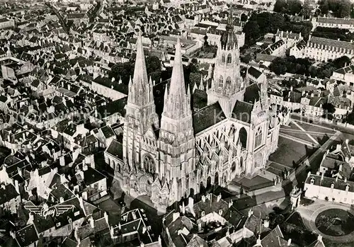 AK / Ansichtskarte Bayeux Vue aerienne La Cathedrale Bayeux