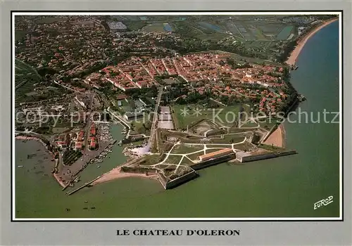 AK / Ansichtskarte Le_Chateau d_Oleron Fliegeraufnahme Port Citadelle Plage Le_Chateau d_Oleron