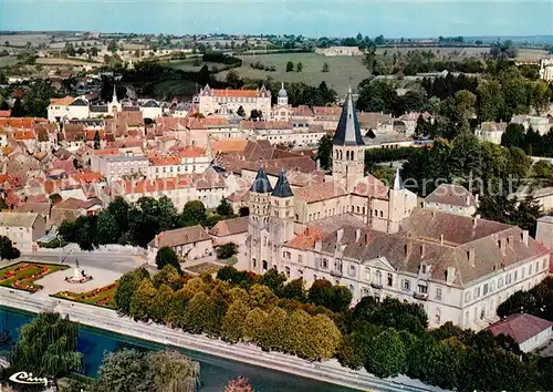 AK / Ansichtskarte Paray le Monial Fliegeraufnahme Basilika Place de Alsace Paray le Monial