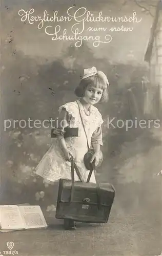 AK / Ansichtskarte Foto_HB_Nr. 7987 3 Kind Schulgang  Foto_HB_Nr.