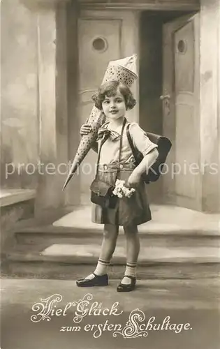 AK / Ansichtskarte Kinder_Child_Enfants Einschulung Schultuete  Kinder_Child_Enfants