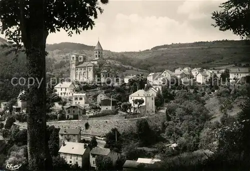 AK / Ansichtskarte Saint Nectaire_Puy_de_Dome Station Thermale Homologuee Eglise Monument historique Saint Nectaire_Puy