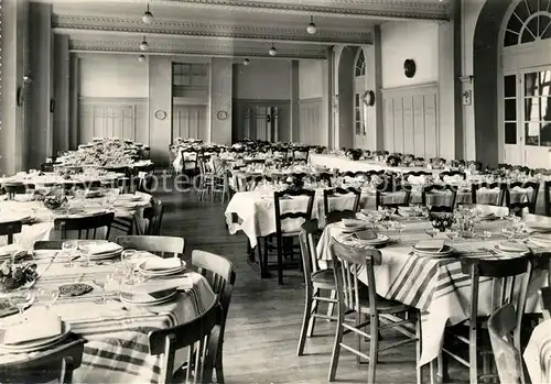 AK / Ansichtskarte Sevres Centre International d Etudes Pedagogiques Salle a Manger Sevres