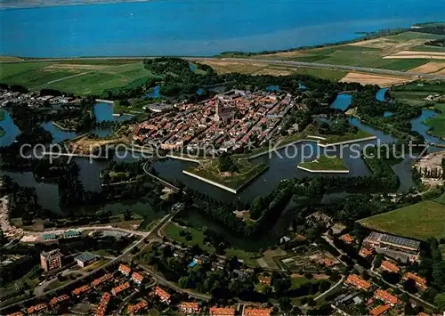 AK / Ansichtskarte Naarden Vestingmuseum Fliegeraufnahme Naarden