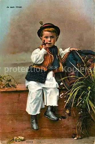AK / Ansichtskarte Kinder_Child_Enfants Pfeife Tracht Kroatien  Kinder_Child_Enfants